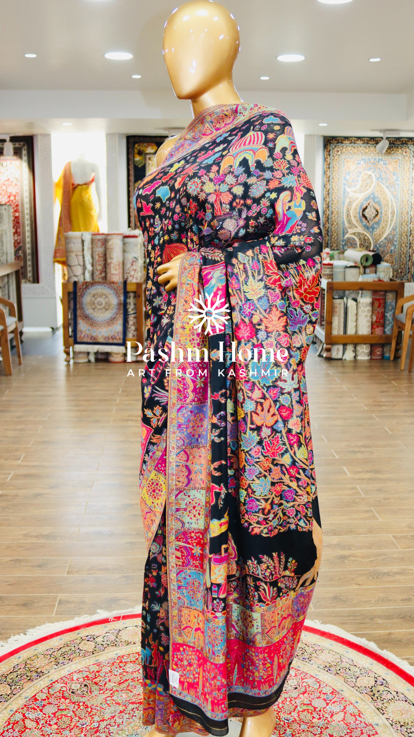 Chinar Tree Kani Saree