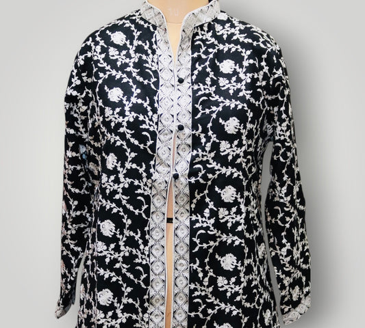 Black Cashmere Ari Short Black Jacket