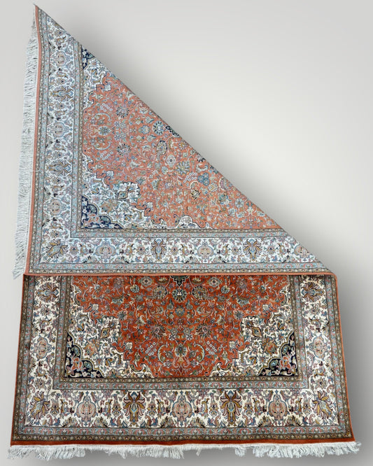 5 FT × 7 FT Kashaan Silk On Silk Hand Knotted Carpet