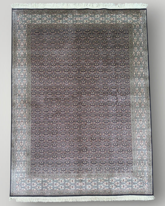5 FT × 7 FT Sinah Silk On Silk Hand Knotted Carpet