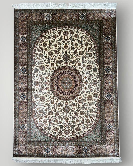 5 FT × 7 FT Kashaan Silk On Silk Hand Knotted Carpet