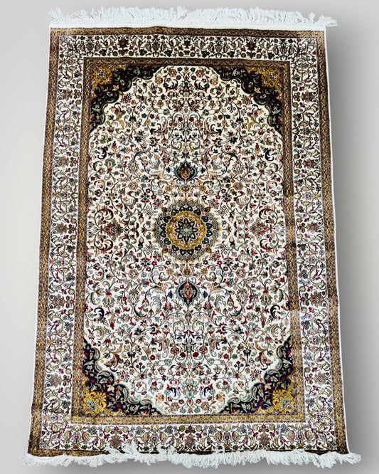 Kashaan Silk On Silk Handknotted Carpet