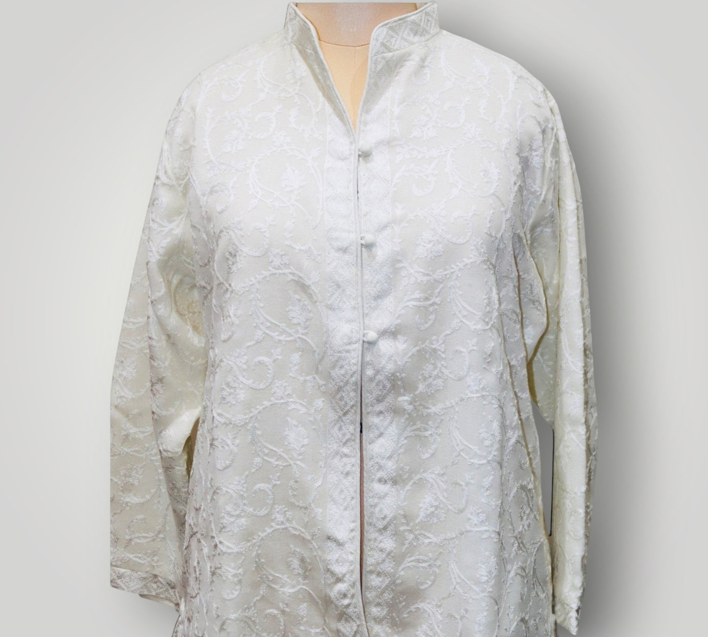 White Cashmere Ari Jali Short Jacket