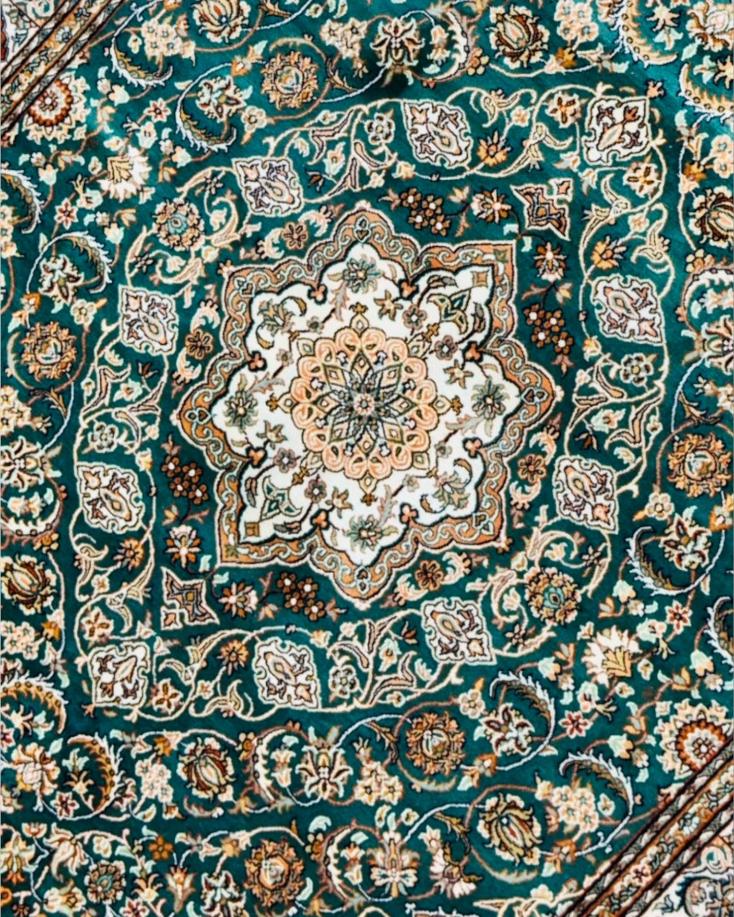 6 FT × 4 FT Tabrizi Fine Silk On Silk Hand Knotted Carpet