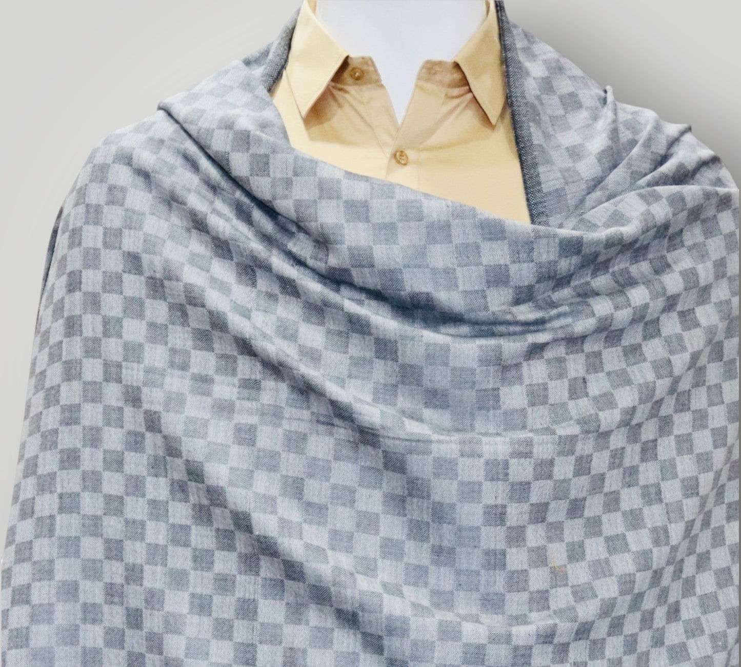 Grey Checkered Fine Wool Gents Shawl