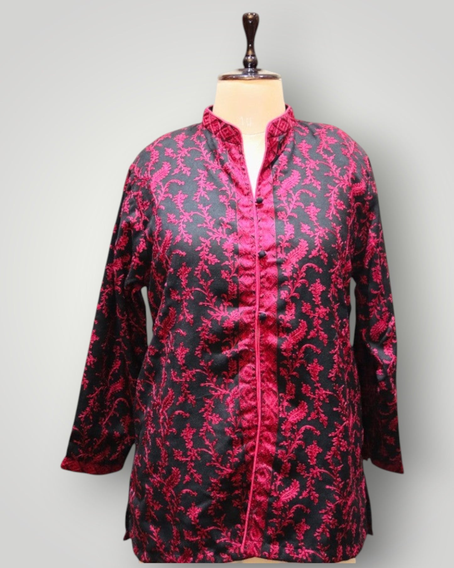 Black Cashmere Ari Short Black Jacket