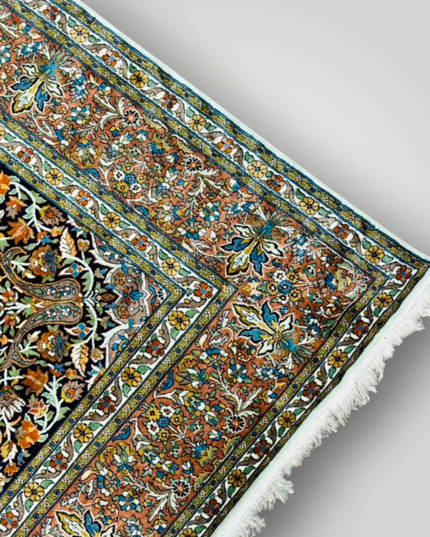 6 FT × 9 FT Kashaan Fine Silk On Silk Hand Knotted Carpet