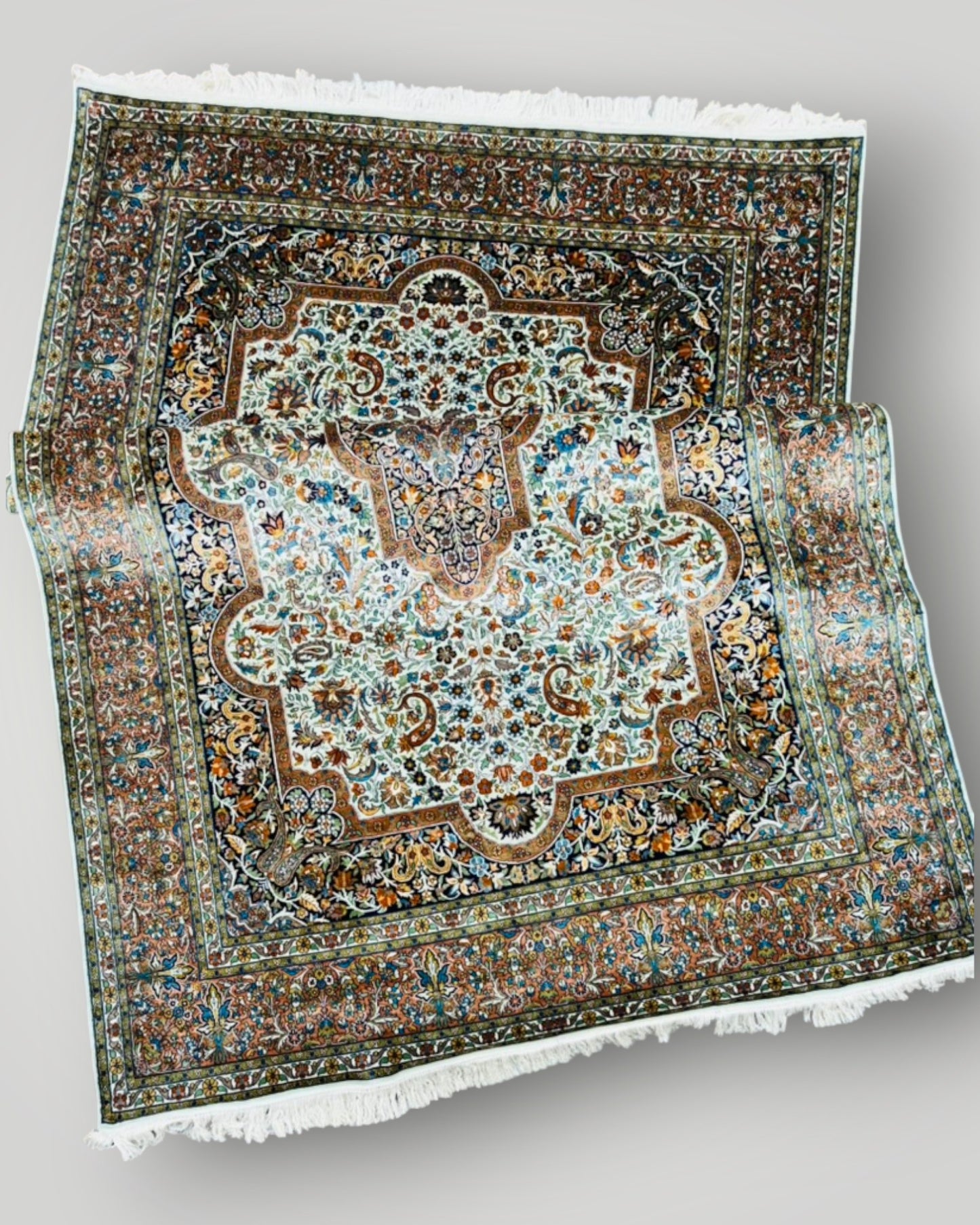 6 FT × 9 FT Kashaan Fine Silk On Silk Hand Knotted Carpet