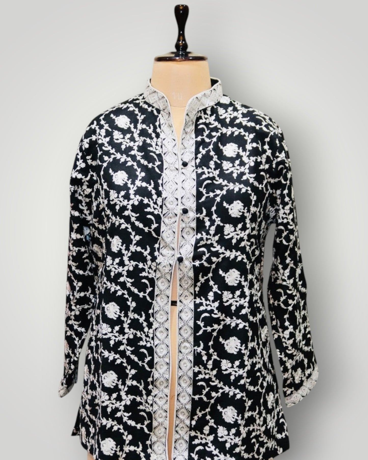 Black Cashmere Ari Short Black Jacket