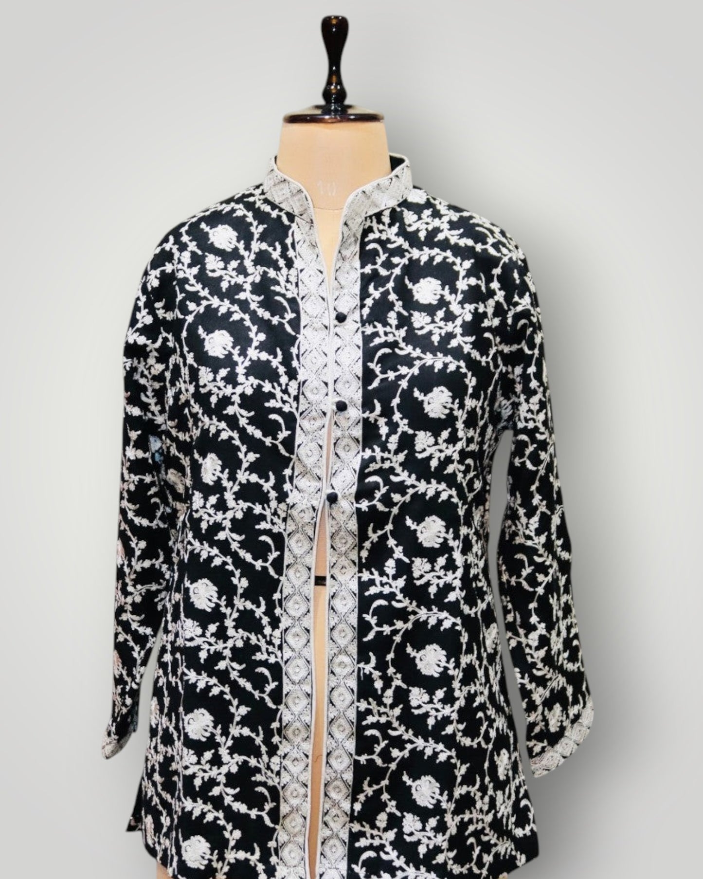 Grey Cashmere With Embroidery Ari Short Jacket