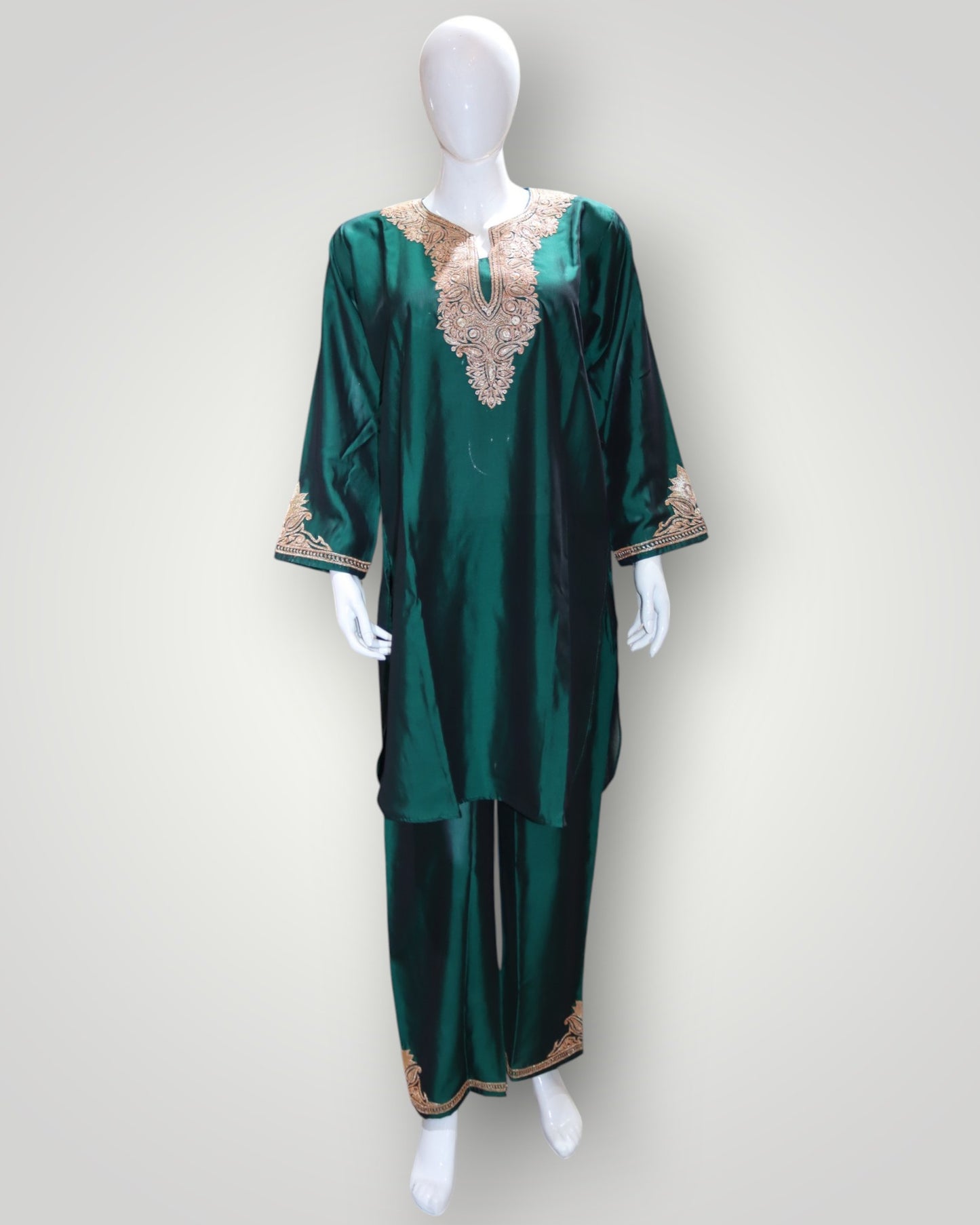 Emerald Green Pure Silk Tilla Work Cord Set