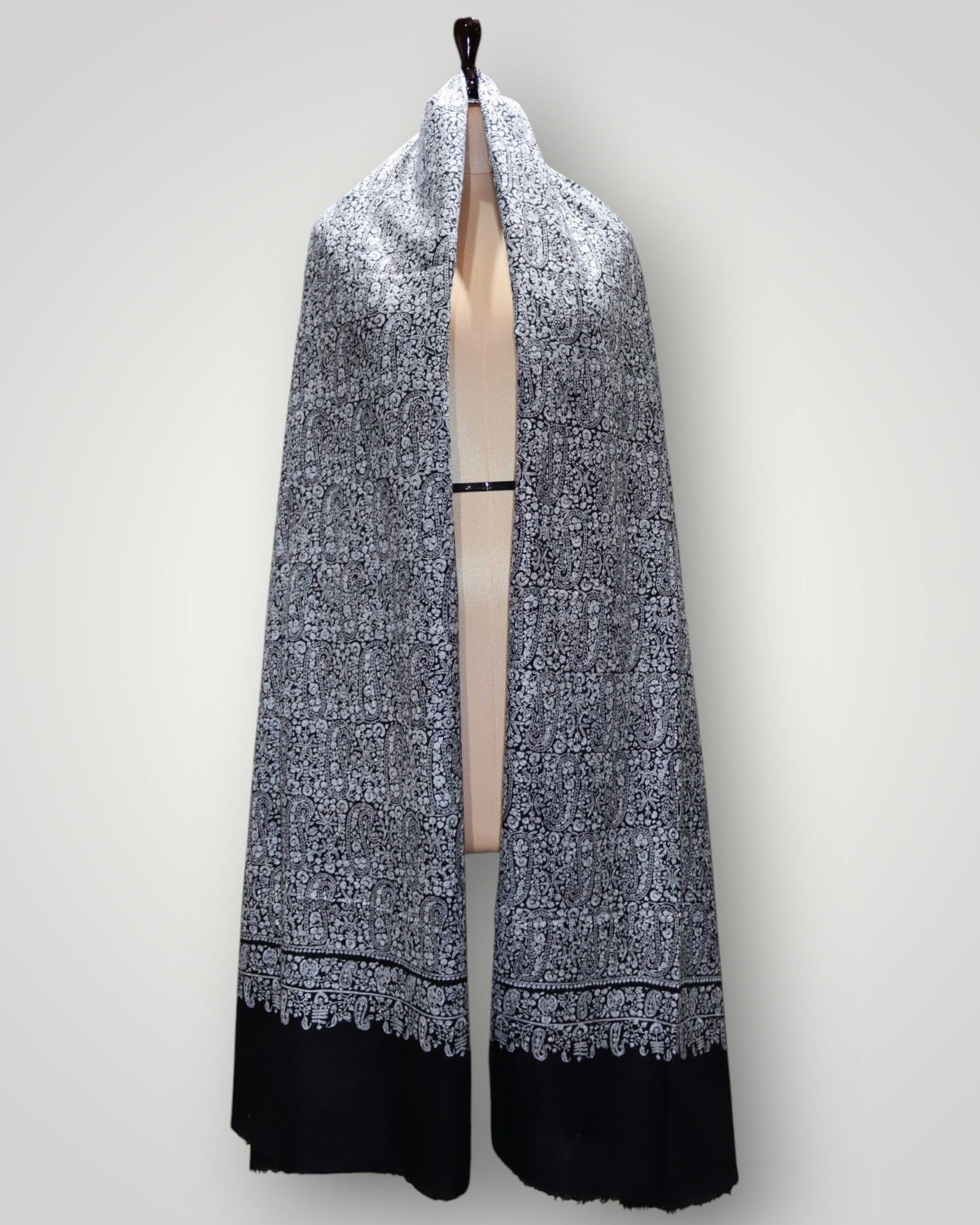 Exclusive Black Pure Pashmina Sozni Jama Gents Shawl