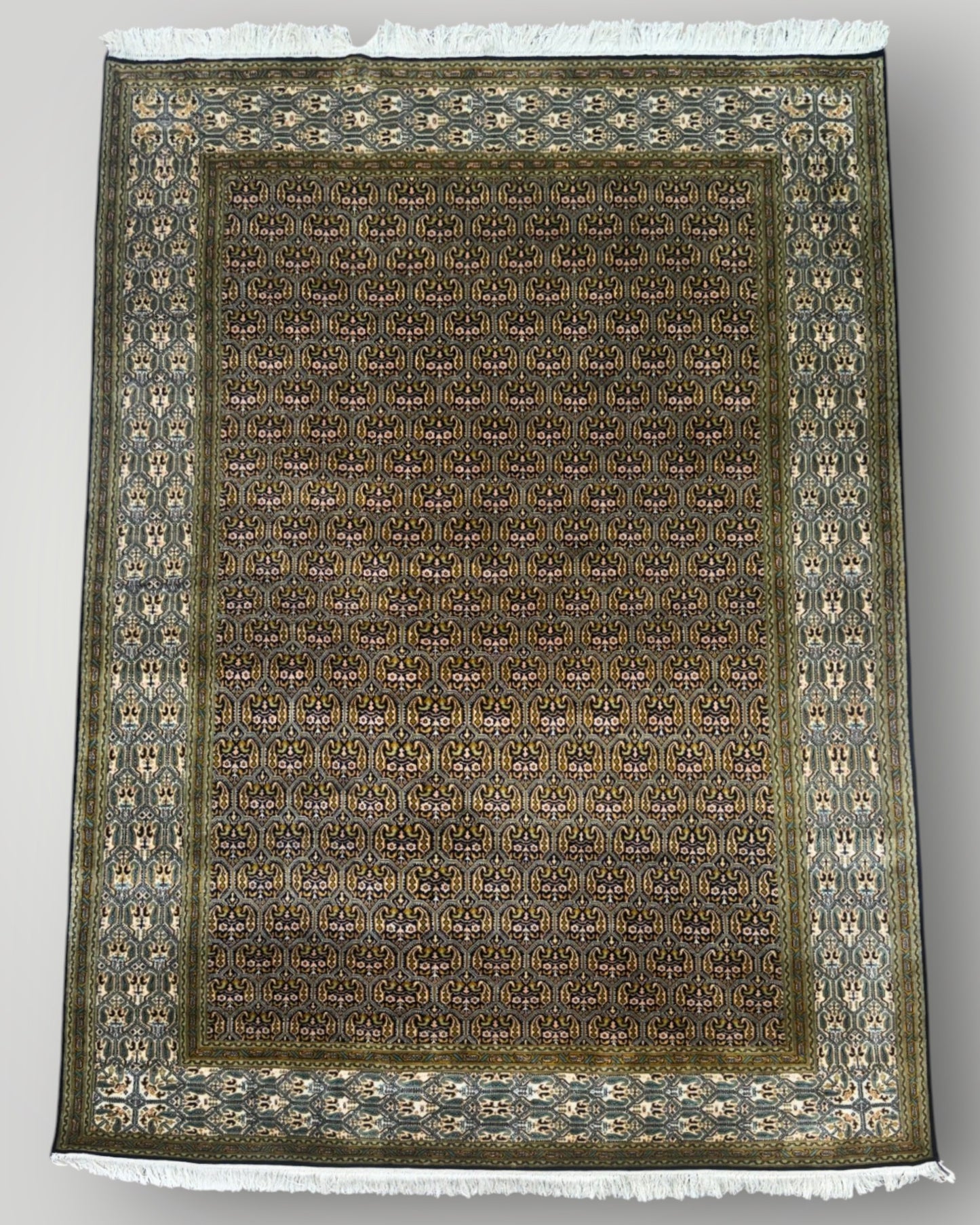5 FT × 7 FT Sinah Silk On Silk Hand Knotted Carpet