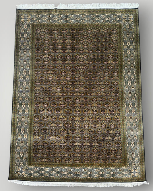 5 FT × 7 FT Sinah Silk On Silk Hand Knotted Carpet