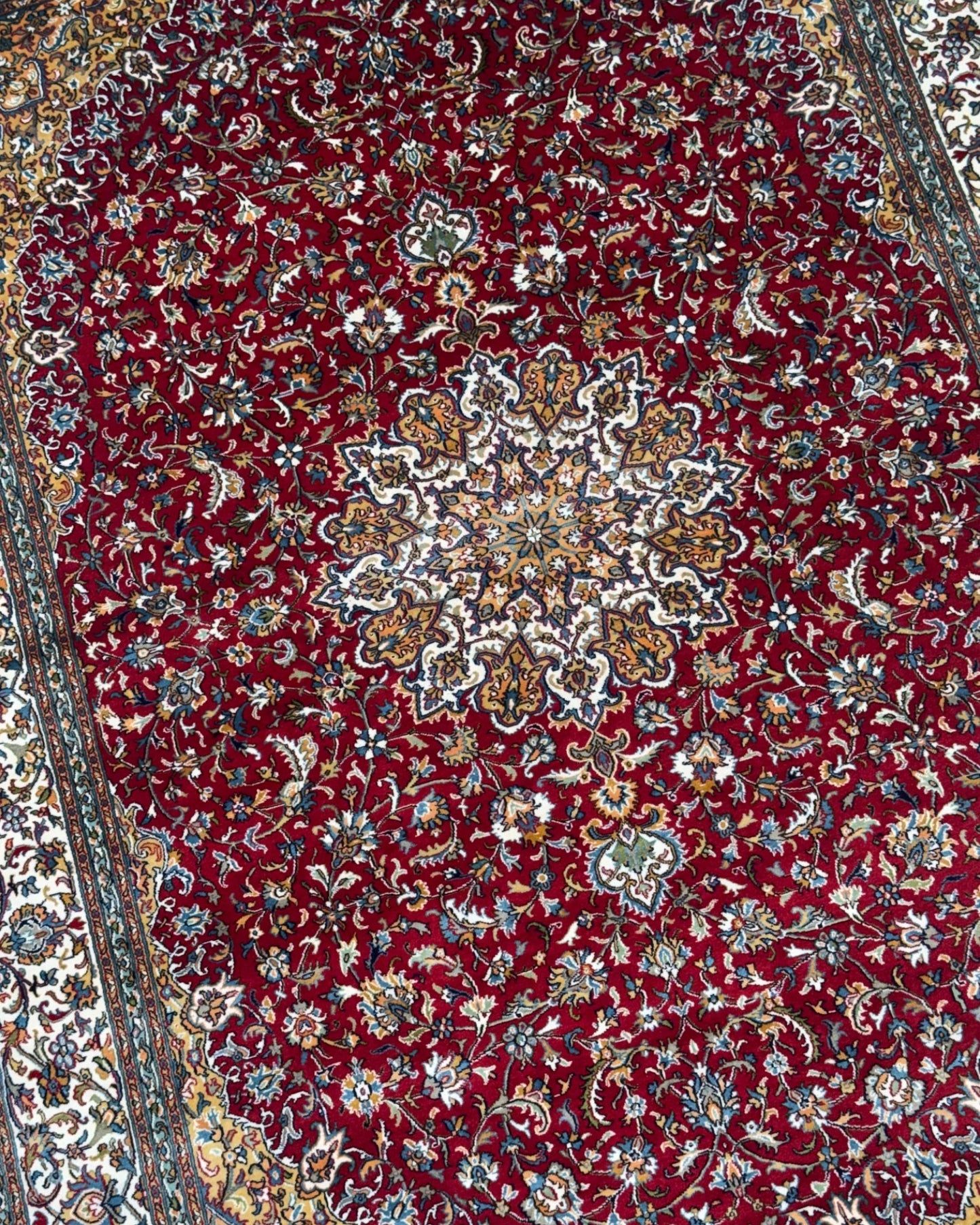 5 FT × 7 FT Red Kashaan Silk On Silk Hand Knotted Carpet