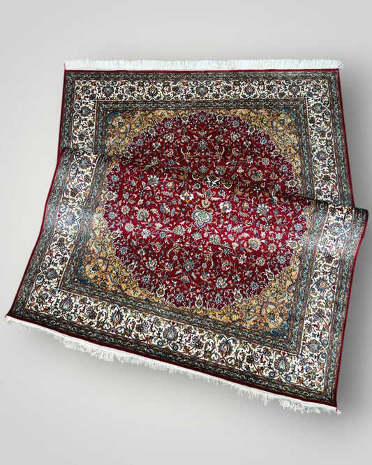 5 FT × 7 FT Red Kashaan Silk On Silk Hand Knotted Carpet