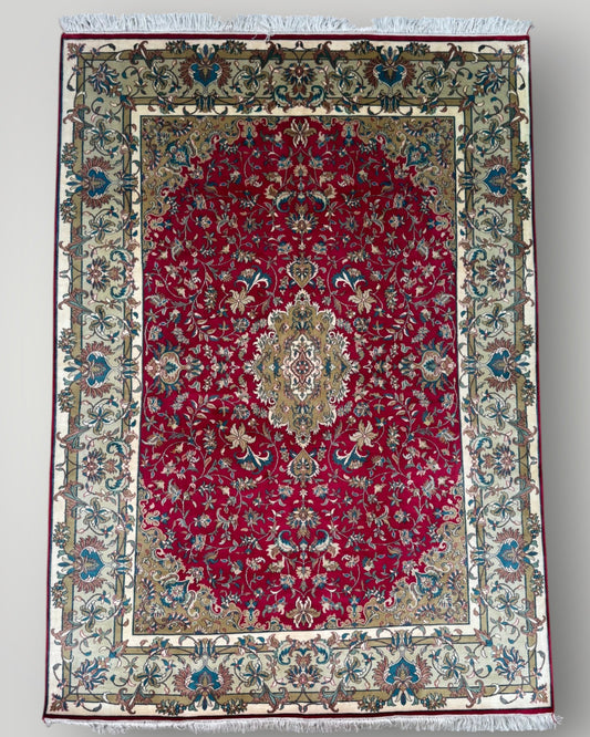 5 FT × 7 FT Kashaan Silk On Silk Hand Knotted Carpet