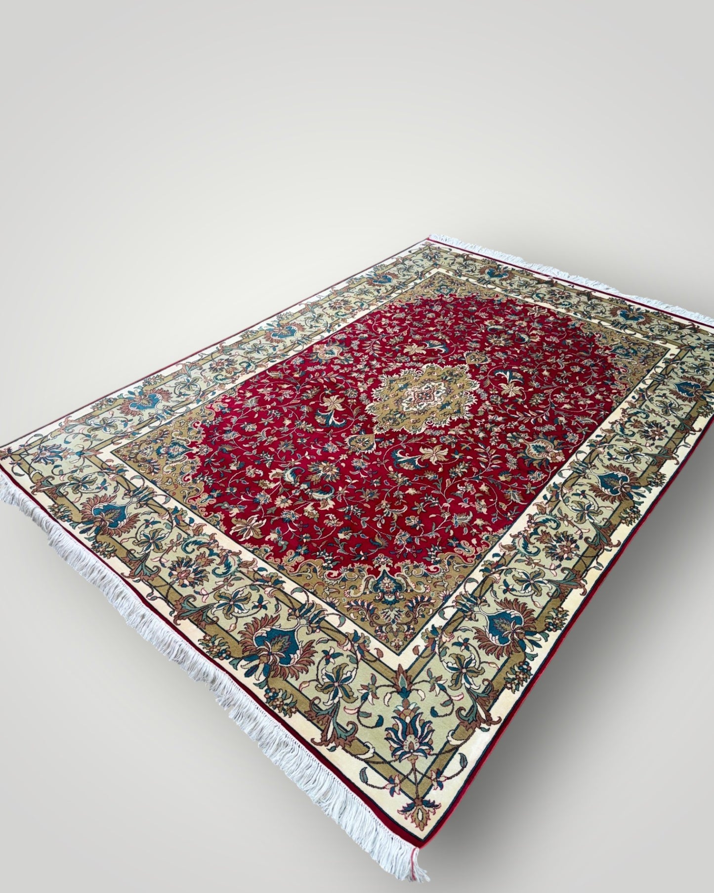 5 FT × 7 FT Kashaan Silk On Silk Hand Knotted Carpet