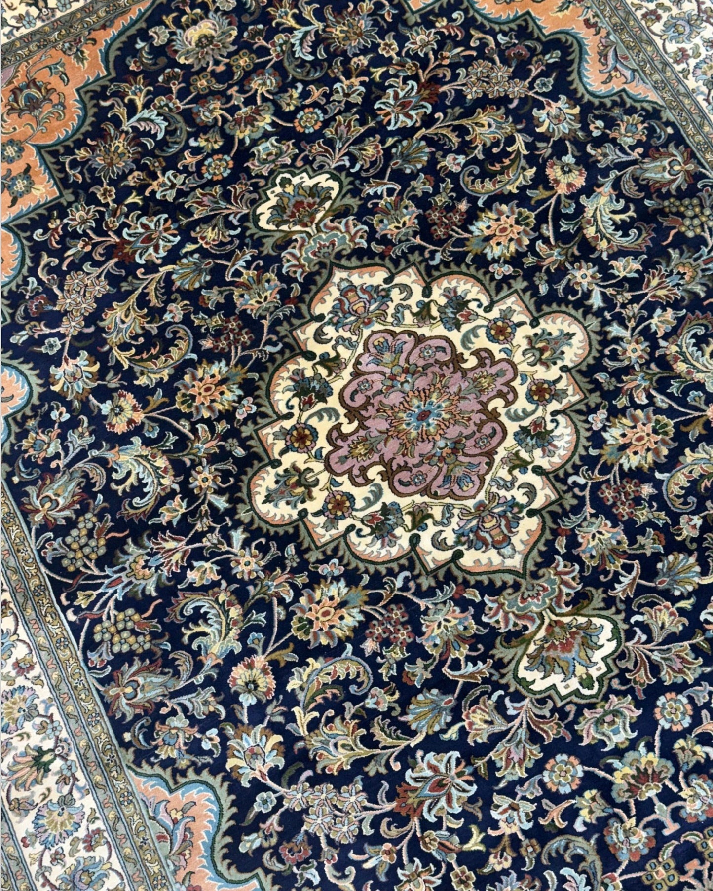 5 FT × 7 FT Kashaan Silk On Silk Hand Knotted Carpet