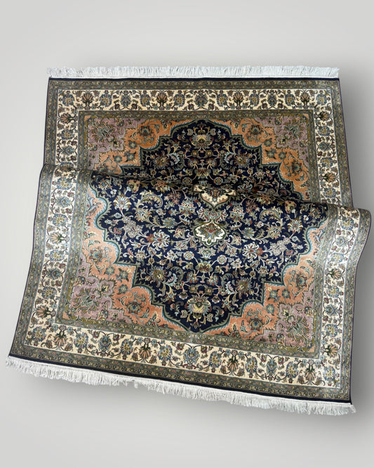 5 FT × 7 FT Kashaan Silk On Silk Hand Knotted Carpet