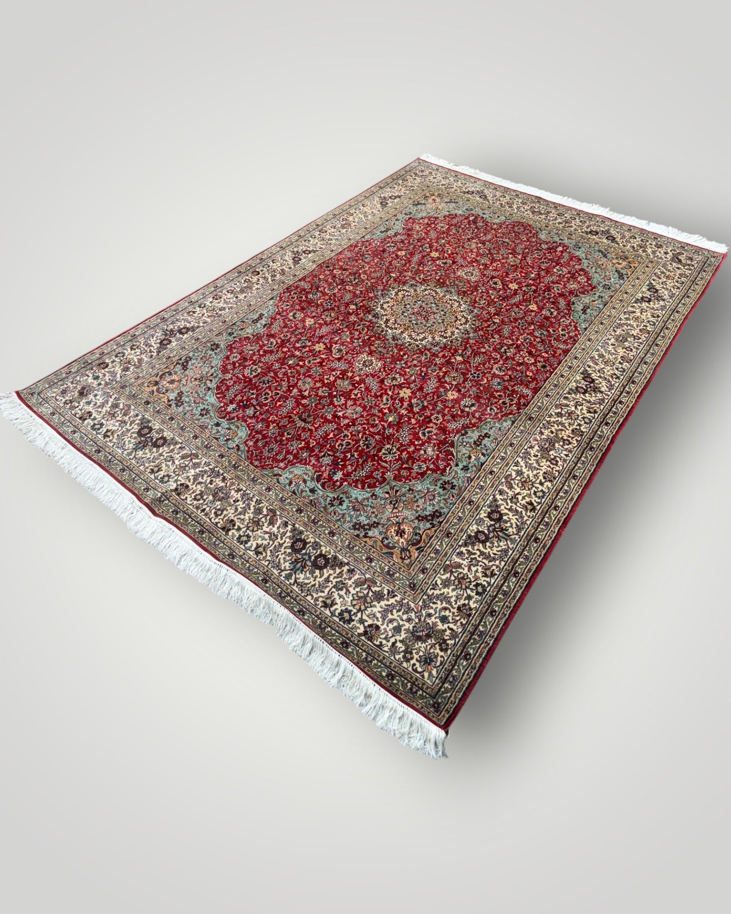 5 FT × 7 FT Kashaan Silk On Silk Hand Knotted Carpet