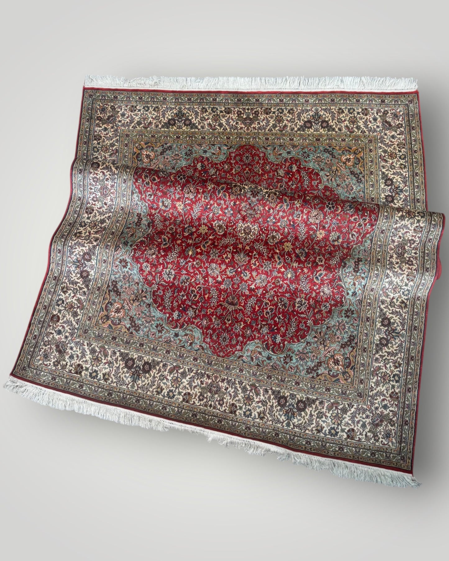 5 FT × 7 FT Kashaan Silk On Silk Hand Knotted Carpet